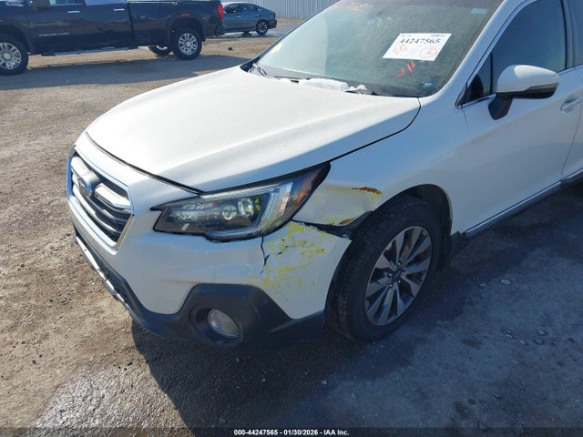 Subaru Outback 2.5i Touring