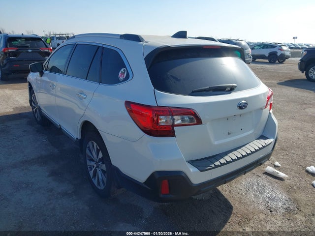 Subaru Outback 2.5i Touring