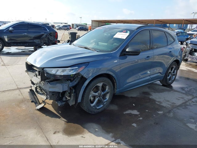 Ford Escape St-line