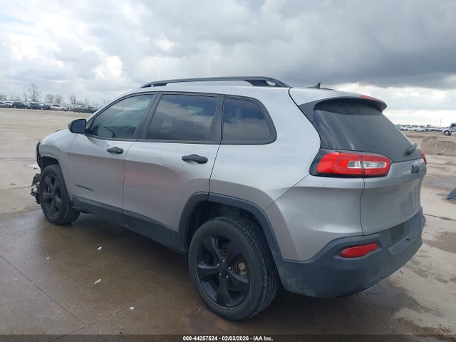Jeep Cherokee Altitude Fwd