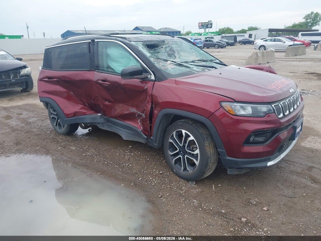 Salvage Jeep Compass Image