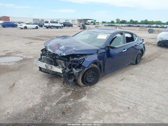 Nissan Altima S Fwd