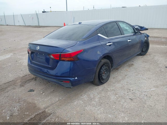 Nissan Altima S Fwd