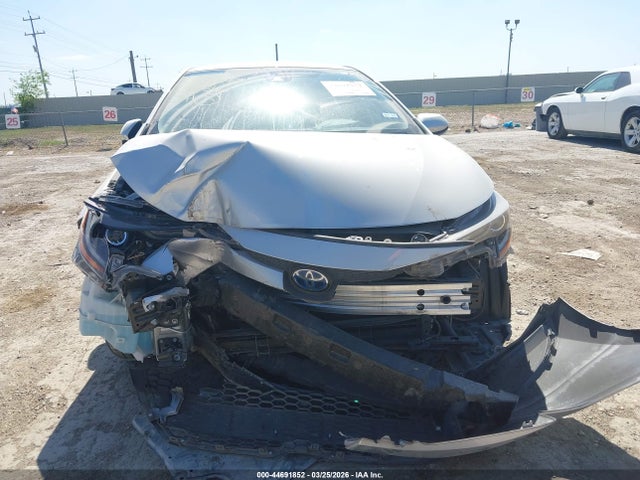 Toyota Corolla Hybrid Le