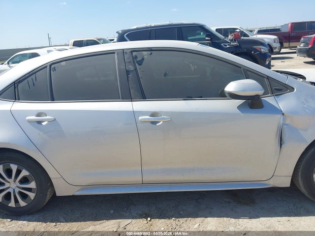 Toyota Corolla Hybrid Le