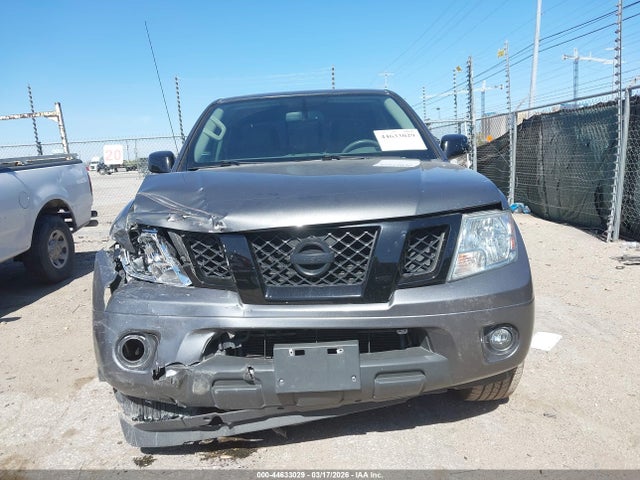 Nissan Frontier Sv