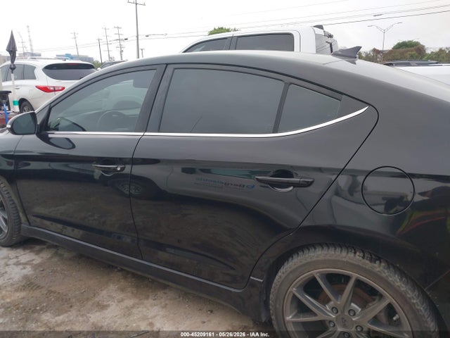 Hyundai ELANTRA Sport