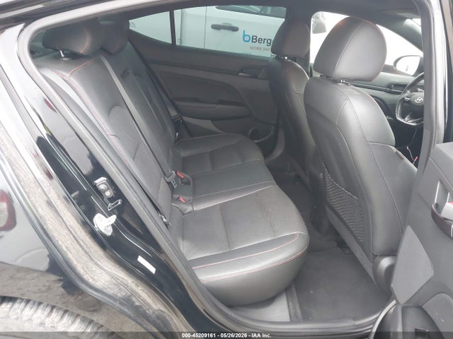 Hyundai ELANTRA Sport