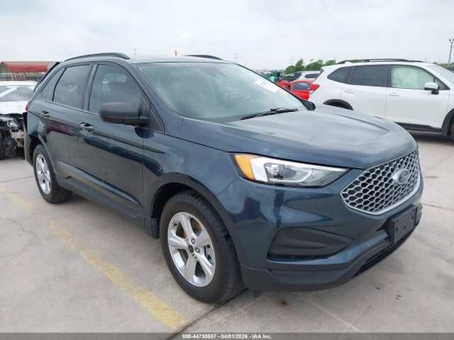 Salvage Ford Edge Image