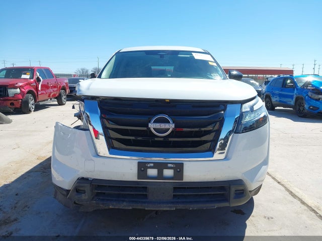 Nissan Pathfinder S Fwd
