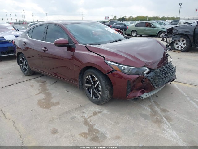 Salvage Nissan Sentra Image