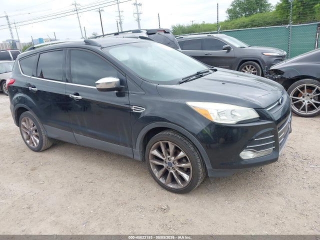 Salvage Ford Escape Image
