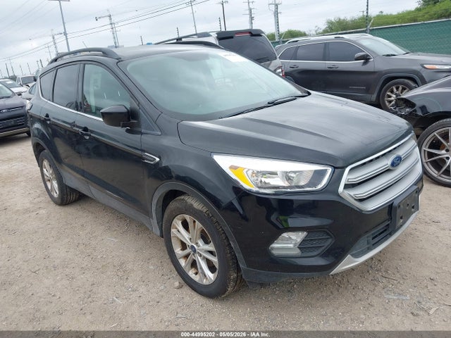 Salvage Ford Escape Image