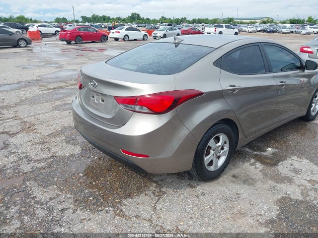 Hyundai ELANTRA Se