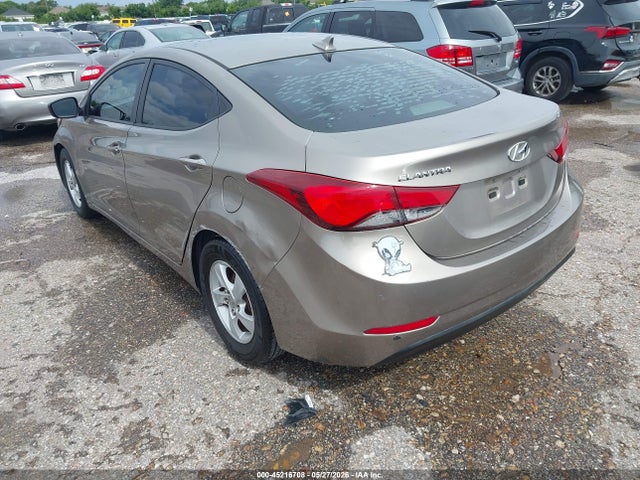 Hyundai ELANTRA Se