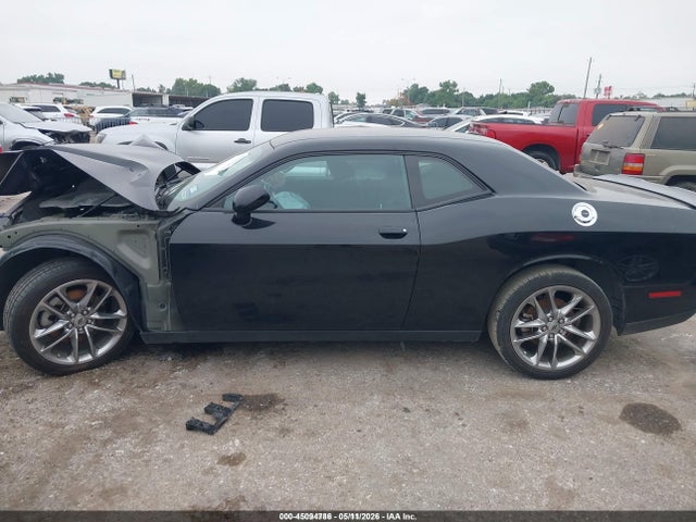 Dodge Challenger Gt Awd