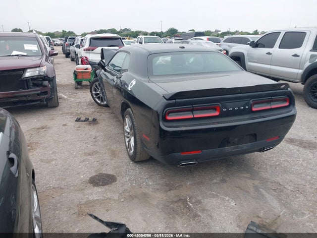 Dodge Challenger Gt Awd