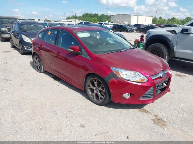 Salvage Ford Focus Image