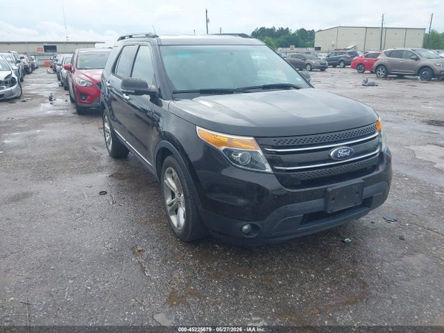 Salvage Ford Explorer Image