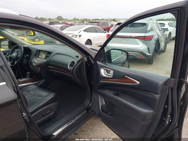 INFINITI Qx