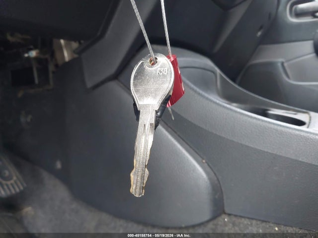 Nissan Versa 1.8s