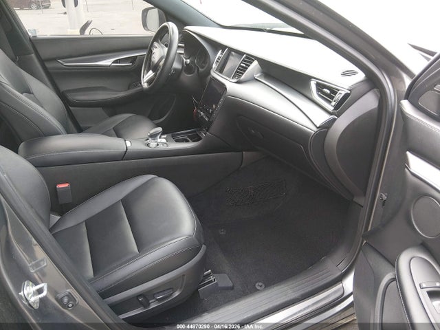 INFINITI Qx Luxe Awd