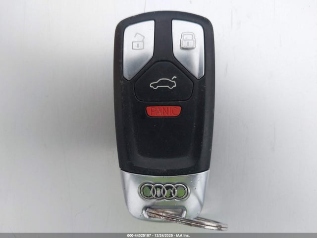 Audi A4 2.0t Premium