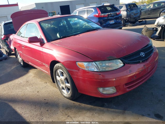 Salvage Toyota Camry Image