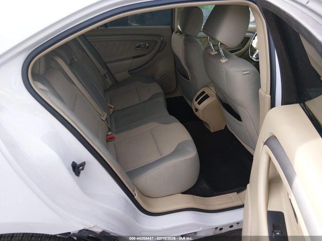 Ford Taurus Sel