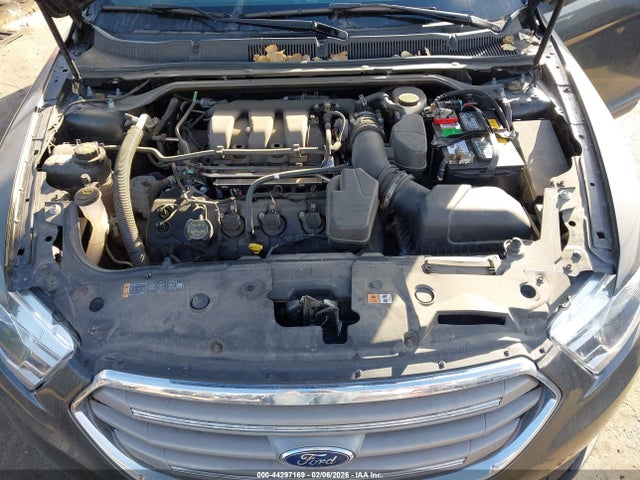 Ford Taurus Sel