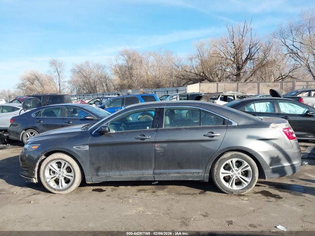 Ford Taurus Sel