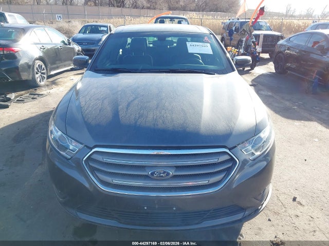 Ford Taurus Sel