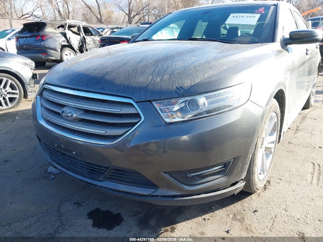 Ford Taurus Sel