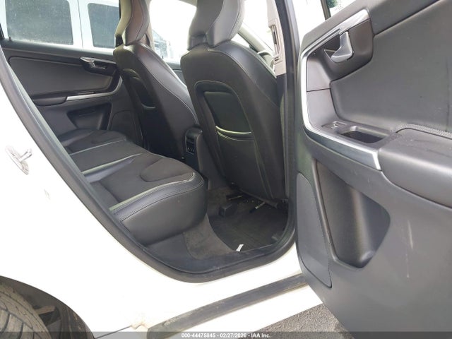 Volvo XC60 T5