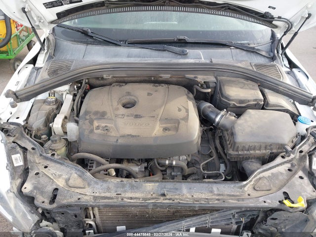Volvo XC60 T5