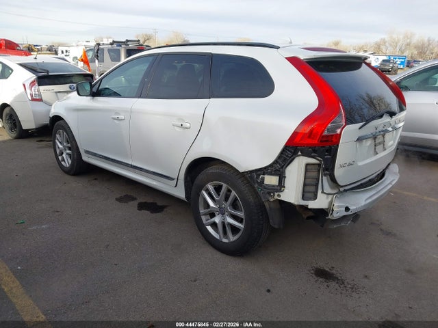 Volvo XC60 T5