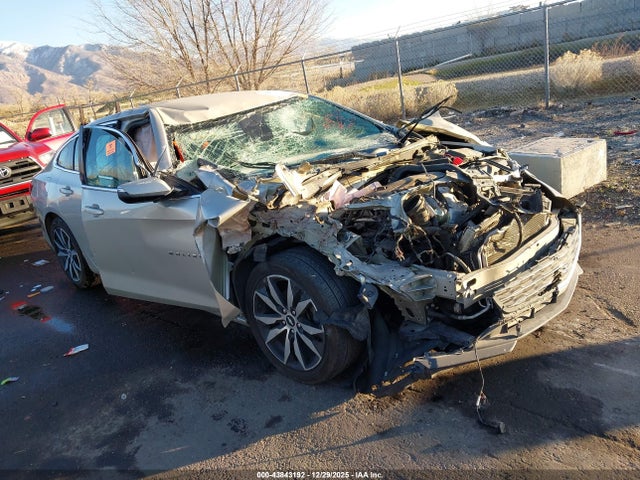 Salvage Chevrolet Malibu Image