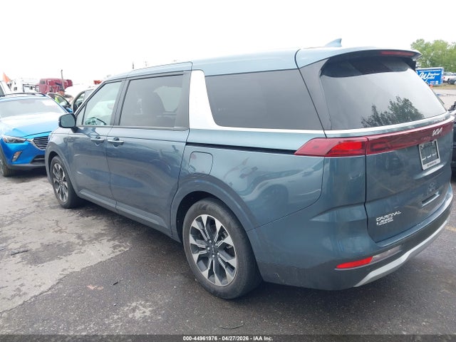 Kia Carnival Ex