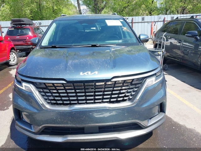 Kia Carnival Sx