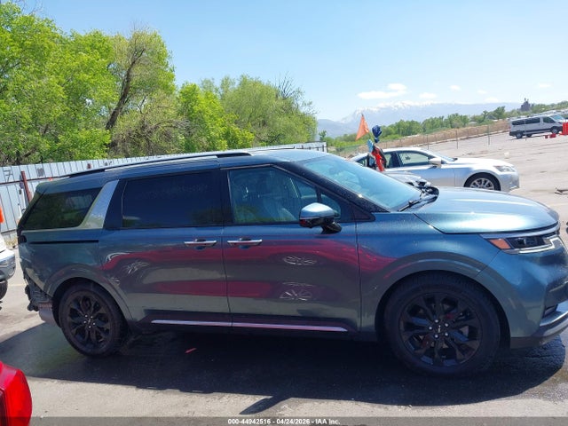 Kia Carnival Sx