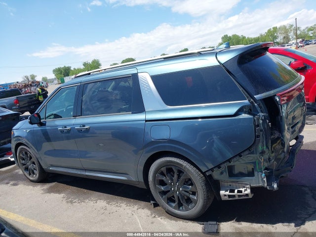 Kia Carnival Sx
