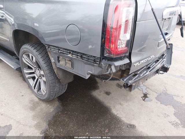 GMC Yukon Denali