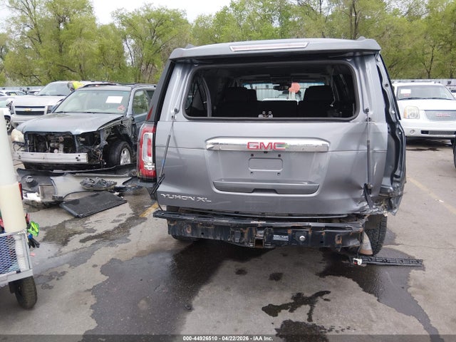 GMC Yukon Denali