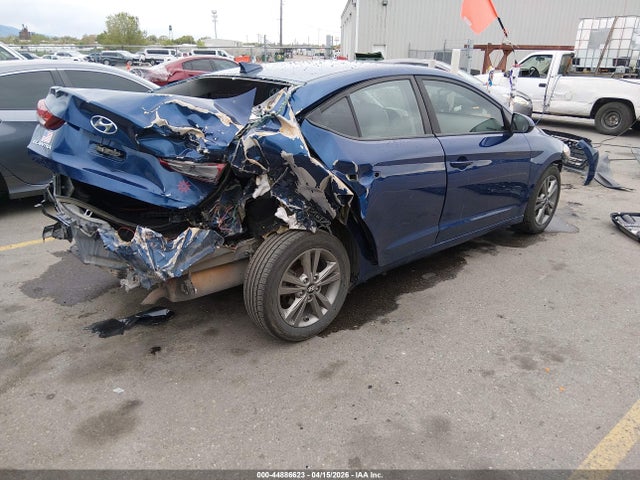 Hyundai ELANTRA Sel