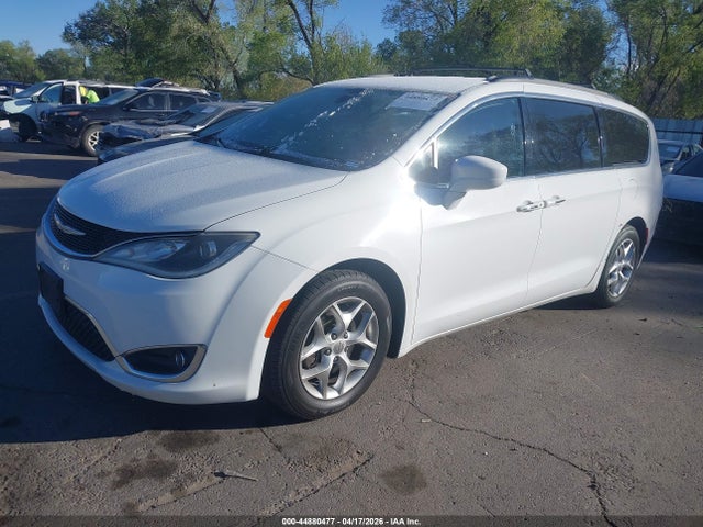Chrysler Pacifica Touring Plus