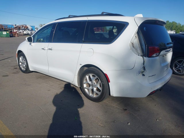 Chrysler Pacifica Touring Plus