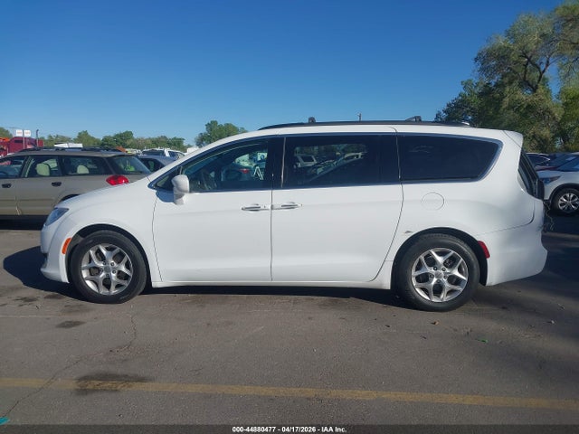 Chrysler Pacifica Touring Plus