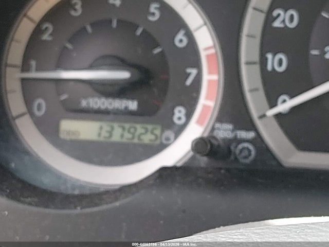 Toyota Sienna Ce