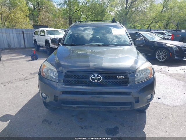 Toyota RAV4 Sport V6