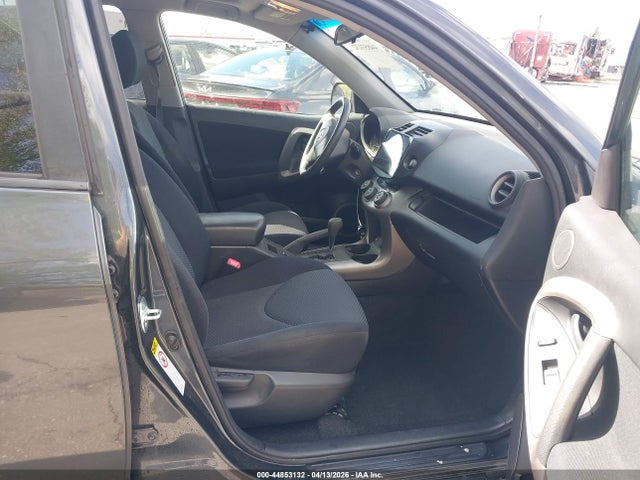 Toyota RAV4 Sport V6